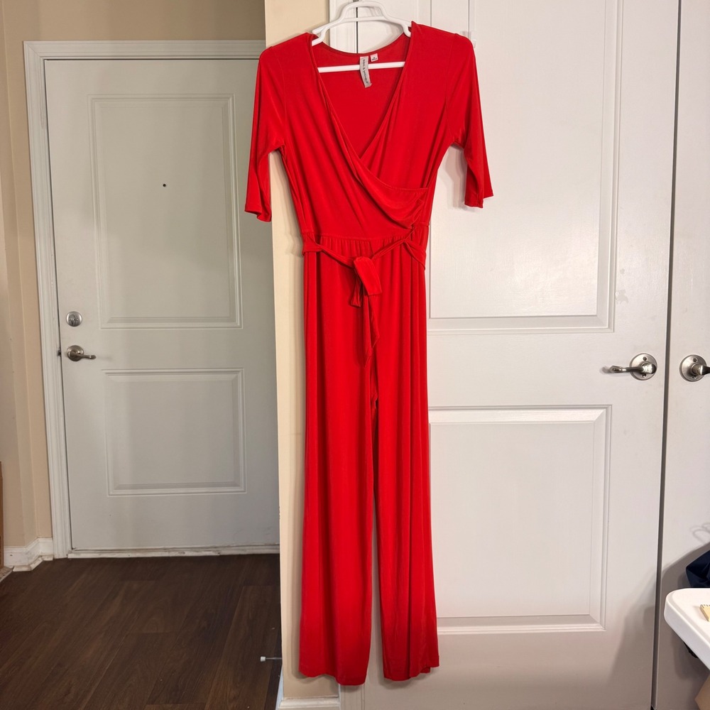 Emma & Michele Red Wrap Wide Leg Jumpsuit Elbow Sleeve Tie Waist Size M